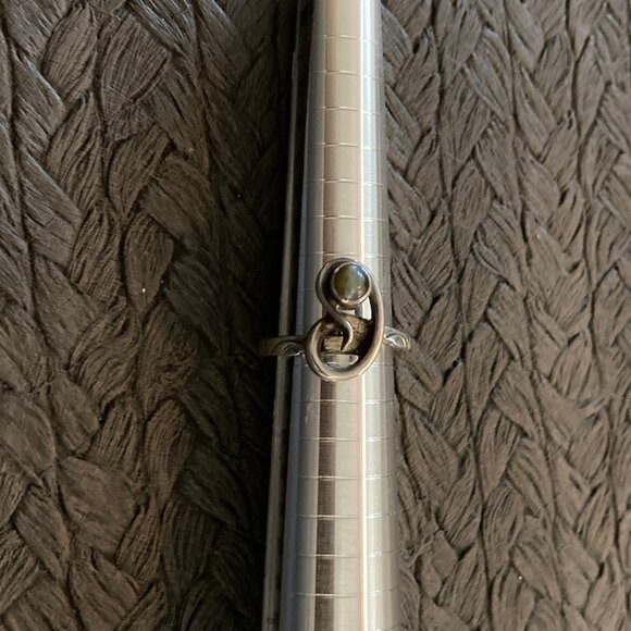 Sterling Silver 925 Pearl Infinity Ring Artisan Gray Green Pearl Sz 6 - Picture 4 of 10